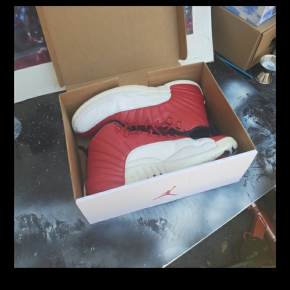Jordan Retro 12 Gym Red 10.5 - Picture 3 of 5